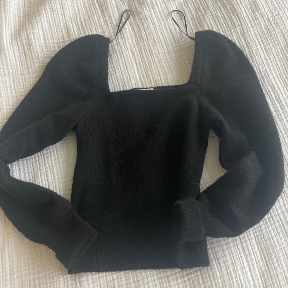 H&M Puff Sleeve Sweater